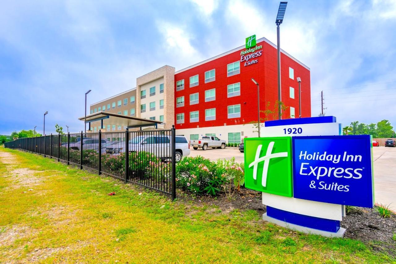 Holiday Inn Express & Suites - Houston Iah - Beltway 8, An Ihg Hotel Exterior foto